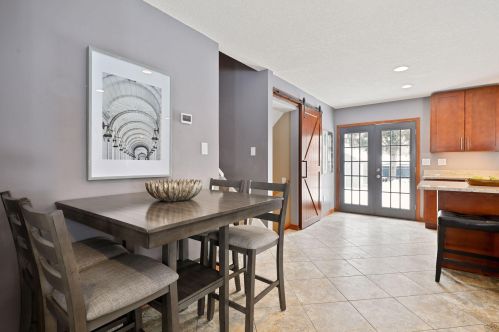 70 Farrell St, Saint Paul MN 55119-5203 exterior