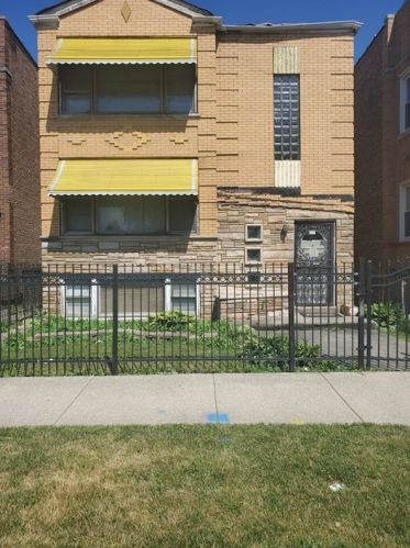 6217 Seeley Ave, Chicago, IL 60636-2135