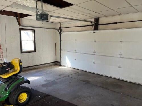 2596 Valley Ave, Grand Rapids MI 49544-1753 exterior