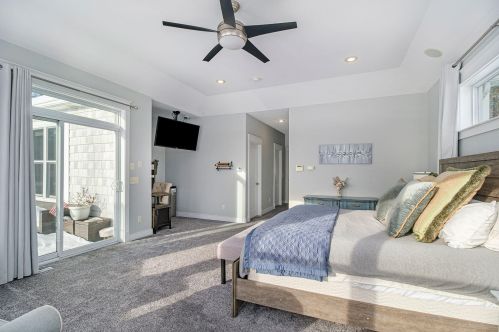 1234 Eagle Lk Dr, Kalamazoo MI 49009-8429 exterior