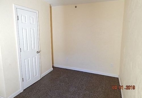 19 Aspen St, Ware MA 01082-1056 exterior