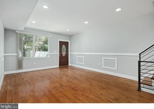 1320 Carlisle St, Philadelphia PA 19132-4018 exterior