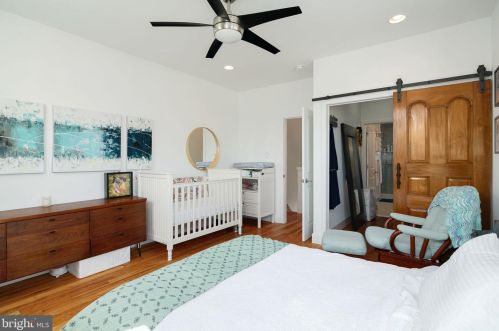 2201 Cumberland St, Philadelphia PA 19125-2203 exterior