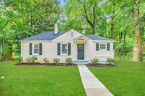 1372 Forrest Ave, Atlanta GA  30344-2767 exterior