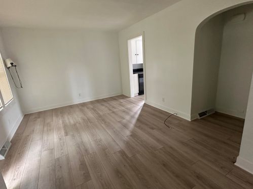 4319 87th St, Milwaukee WI  53222-1799 exterior