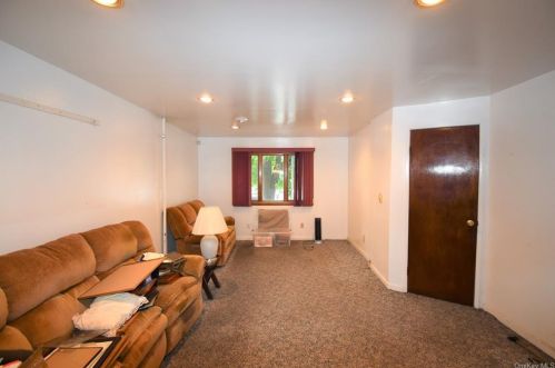 21 High St, Mount Vernon NY 10550-1803 exterior