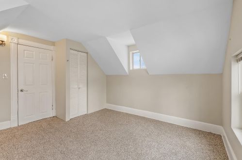 220 Belvidere St, Saint Paul MN 55107-3140 exterior