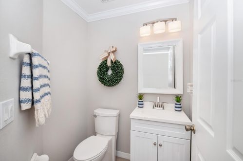 1526 Amaryllis Cir, Orlando FL  32825-7433 exterior