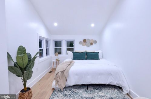 3016 Thayer St, Washington DC  20018-2505 exterior