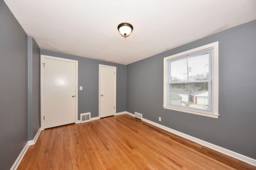 8006 Lisbon Ave, Milwaukee WI 53208-2052 exterior