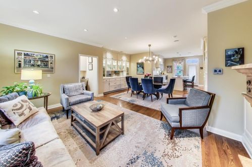 1032 Crosby St, Chicago IL  60610-2404 exterior