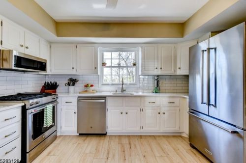 176 Mount Pleasant Ave, Rockaway NJ 07866-2933 exterior