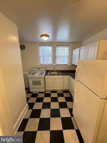 5959 Loretto Ave, Philadelphia PA  19149-3706 exterior