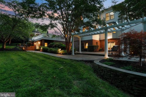 15173 Sapling Rdg Dr, Dayton MD 21036-1259 exterior