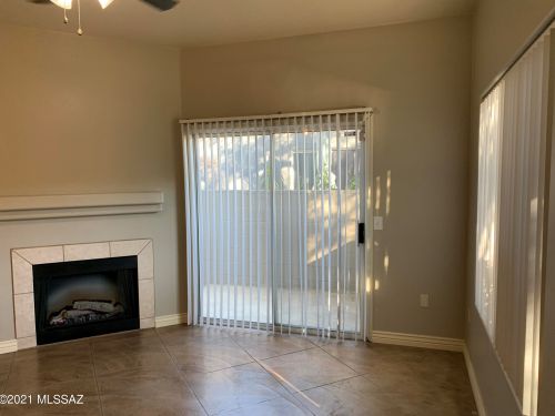 1054 Pressyc Pl, Tucson AZ  85710-7500 exterior