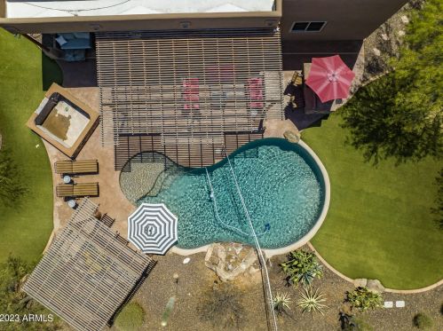 40115 3rd St, Phoenix AZ  85086-8606 exterior