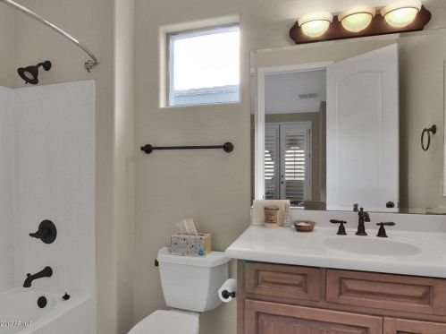 5108 34 Pl, Phoenix AZ 85018-1543 exterior