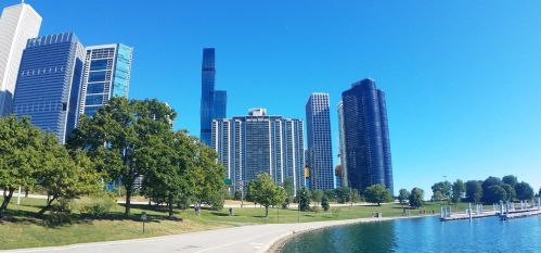 155 Harbor Dr, Chicago IL  60601-7315 exterior