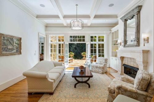 4968 Long Is Dr, Atlanta GA 30327-4904 exterior