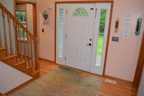 1062 Granger Rd, Brandon, MI 48462-9297