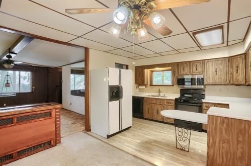 8 Ridge Ave, Pittsburgh PA 15221-4112 exterior