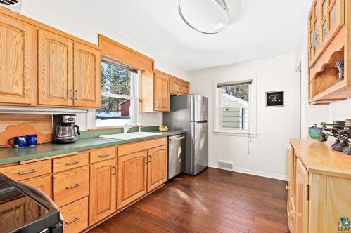 22 Winona St, Duluth MN 55803-1808 exterior