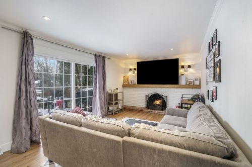 1122 Highgate Rd, Kalamazoo MI  49006-2774 exterior