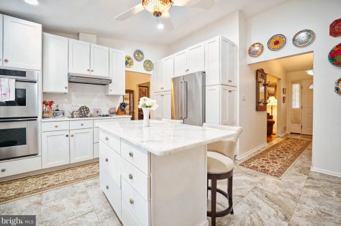 15300 Beaufort Pl, Silver Spring MD  20905-4202 exterior