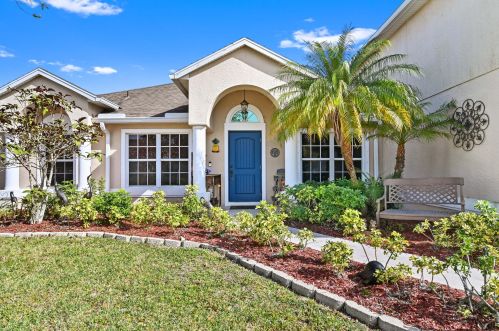 4507 Rachel St, Fort Pierce, FL 34953-8520