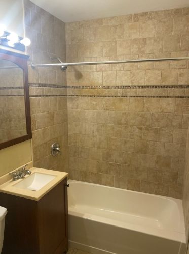 4225 Riverside Dr, Bull Valley IL 60014-2370 exterior