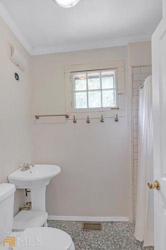 761 Bellemeade Ave, Atlanta GA  30318-3103 exterior