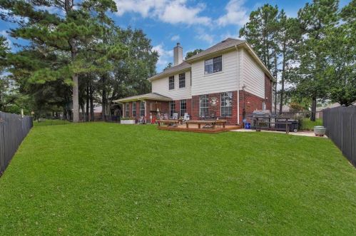 8518 Malardcrest Dr, Humble TX 77346-6119 exterior