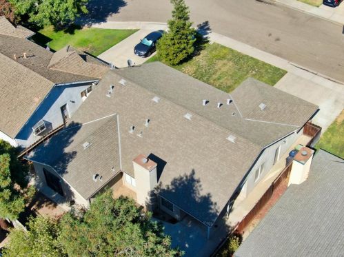 3927 Paula Ct, Turlock CA  95382-8507 exterior