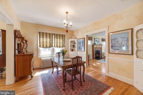 14 Glendale Ave, Alexandria VA 22301-2403 exterior