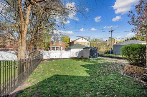 9323 Claremont Ave, Chicago IL 60643-6719 exterior