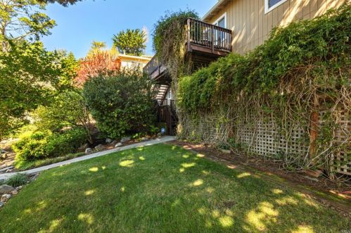 915 California Ave, Mill Valley CA 94941-3533 exterior