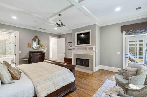 4968 Long Is Dr, Atlanta GA 30327-4904 exterior