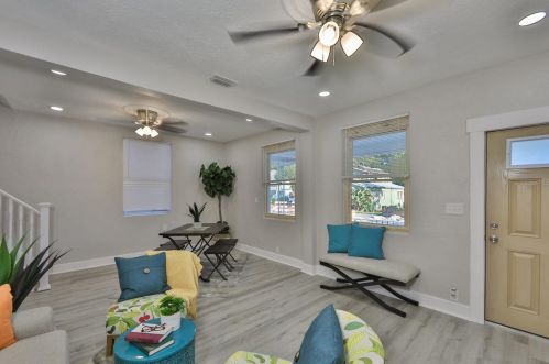 1021 Columbus Dr, Tampa FL 33605-3334 exterior