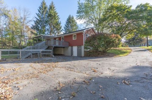 209 Centerville Rd, Middletown NY 10940-8454 exterior