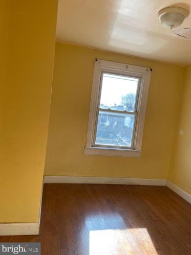 6357 Ditman St, Philadelphia PA 19135-3202 exterior