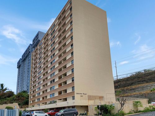 801 Ala Nioi Pl, Honolulu HI  96818-3056 exterior