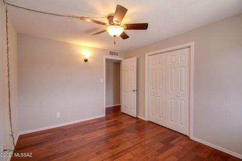 12011 8 St, Tucson AZ 85719-5411 exterior