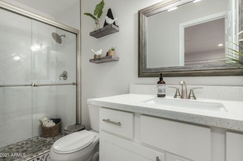 2502 22 Ave, Phoenix AZ 85009-1926 exterior