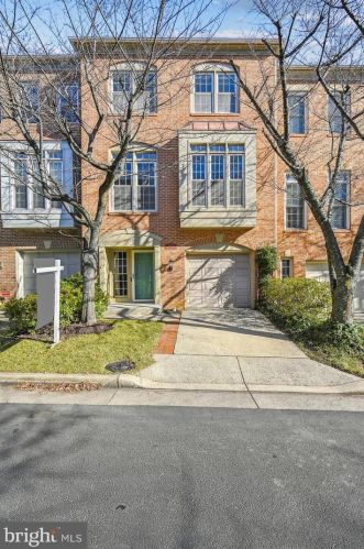 4653 Kirkpatrick Ln, Alexandria VA 22311-4913 exterior