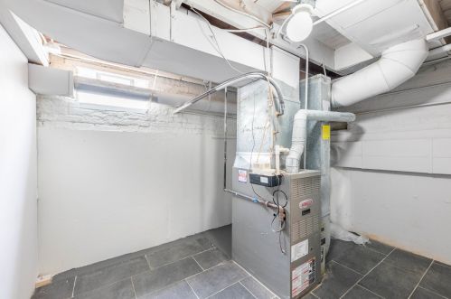 2500 11 Ave, Broadview IL 60155-4814 exterior