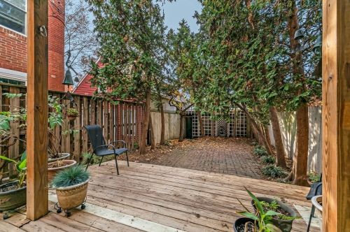 1239 Resaca Pl, Pittsburgh, PA 15212-4518