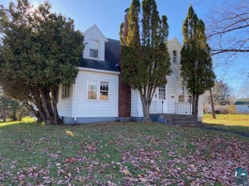 402 Wabasha St, Duluth, MN 55803-1954