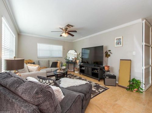 807 92nd Ave, Naples, FL 34108-2434