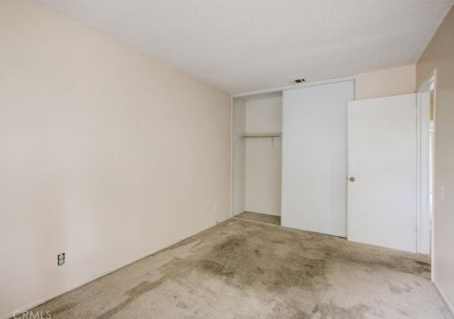 5221 Perkins Rd, Oxnard CA 93033-8358 exterior