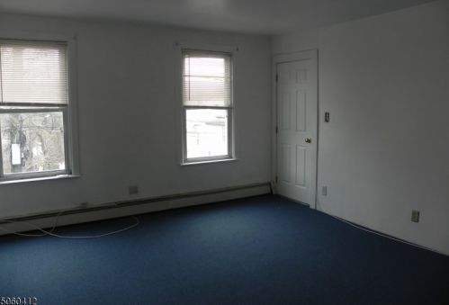 89 Hopper St, Paterson NJ 07508-2037 exterior